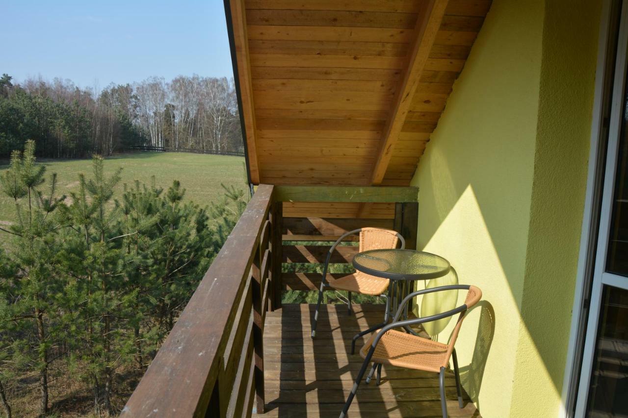 Domki Nad Jeziorem Dąbrówno Exterior foto
